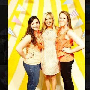 Hello Miss Peach jacquard dress